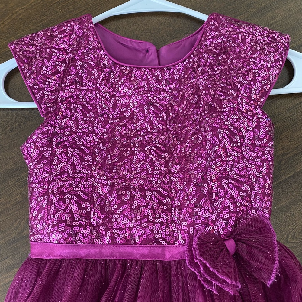 Girls size 6 purple dressy dress